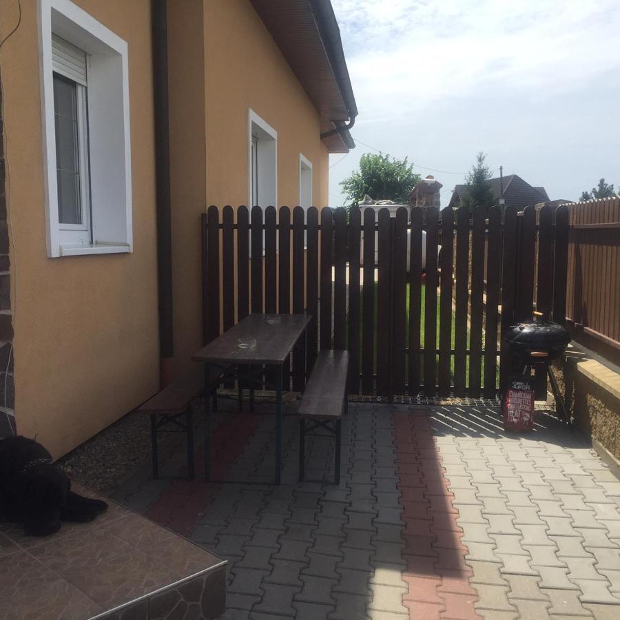 Penzion Rozkos Průhonice Exterior foto