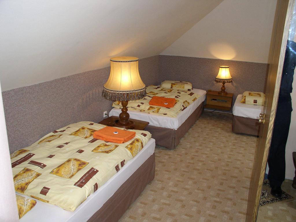 Penzion Rozkos Průhonice Zimmer foto