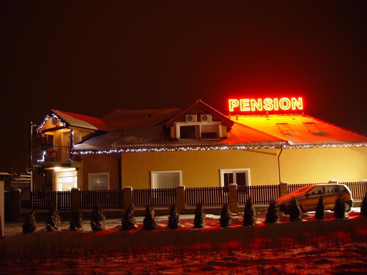 Penzion Rozkos Průhonice Exterior foto